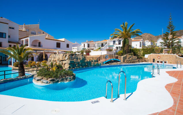 Las Golondrinas - Photo 24